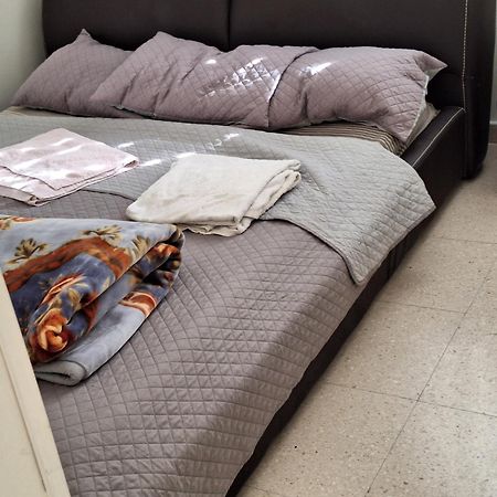2 Bedroom Apartment In Makenzi Ларнака Екстериор снимка