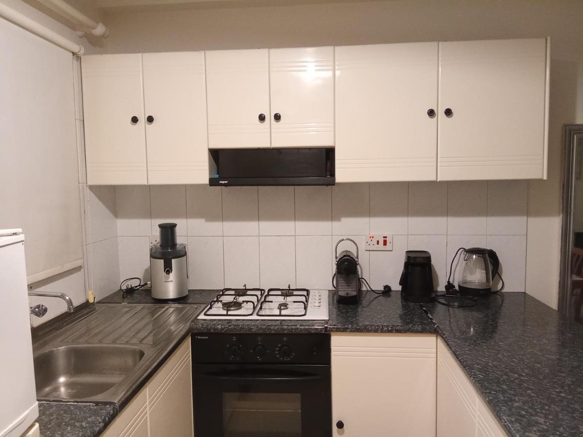 2 Bedroom Apartment In Makenzi Ларнака Екстериор снимка
