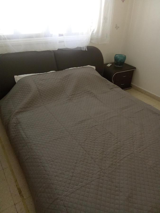 2 Bedroom Apartment In Makenzi Ларнака Екстериор снимка